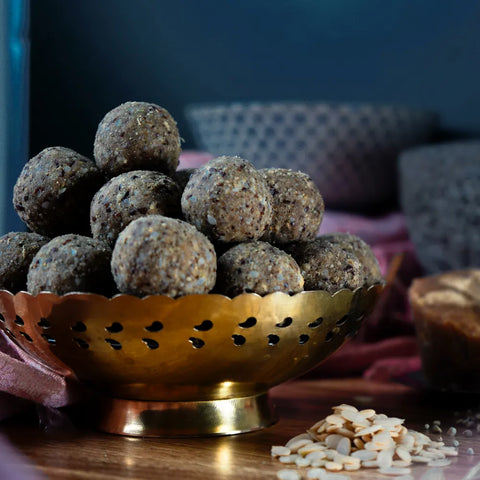 Sahrudaya - Saptadhanya Ladoo (Millet & seeds laddoo)| Guilt-Free, Healthy Snacks